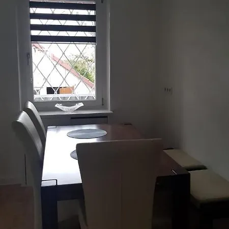 Am Vw-werk Mit Balkon