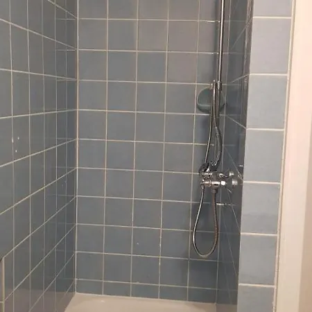 Am Vw-werk Mit Balkon Apartamento