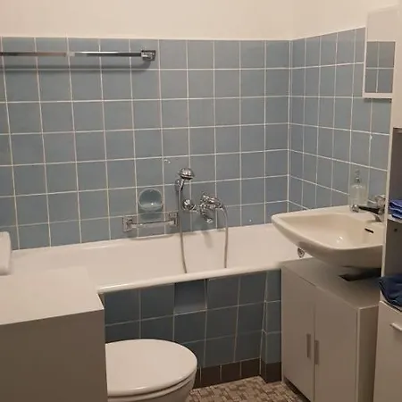 Apartamento Am Vw-werk Mit Balkon *